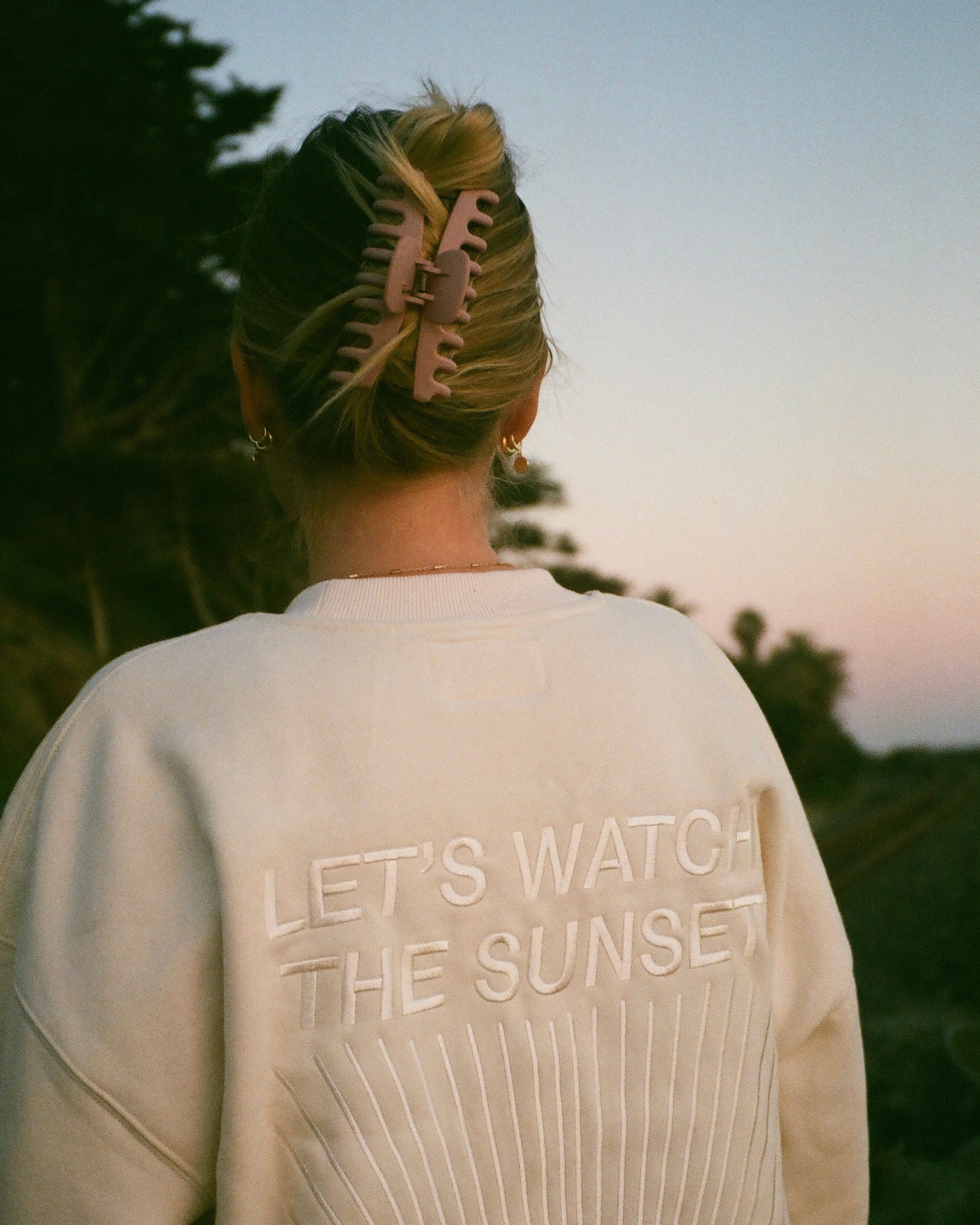 "Yin+Yang Limited Edition" Sunset Embroidered Beach Crew